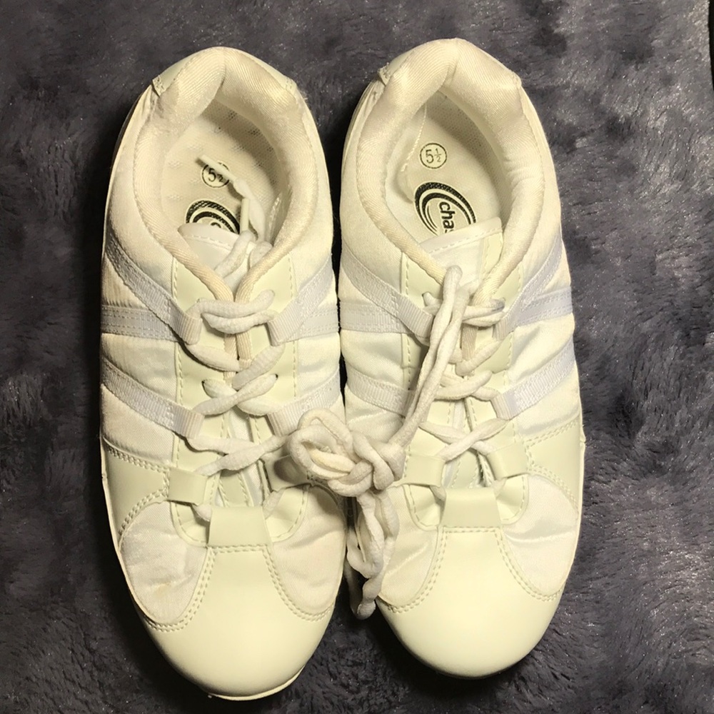 Chassé cheer shoes size 5 1/2 - Picture 8 of 8